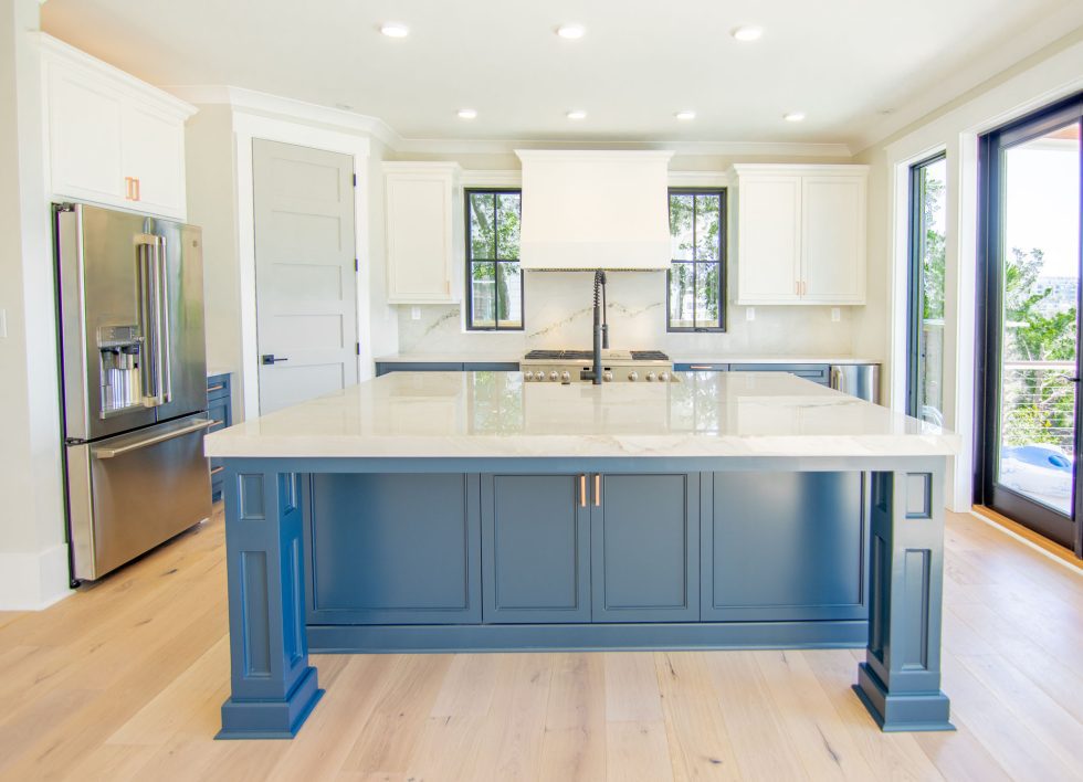 Coastal Transitional Kitchen Remodel by Charleston Custom Cabinetry, LLC — Project 2 project photo 2